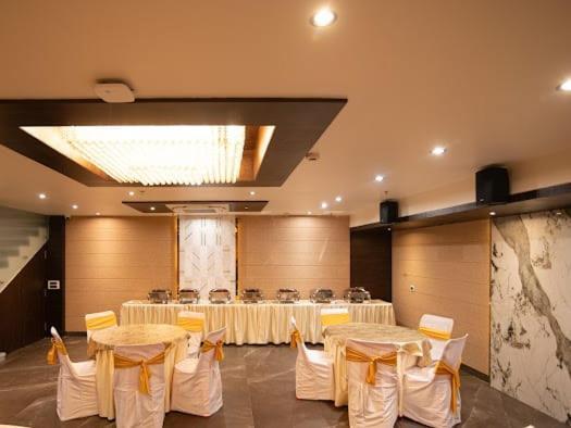 Hotel Emerald Inn Bhopal Extérieur photo